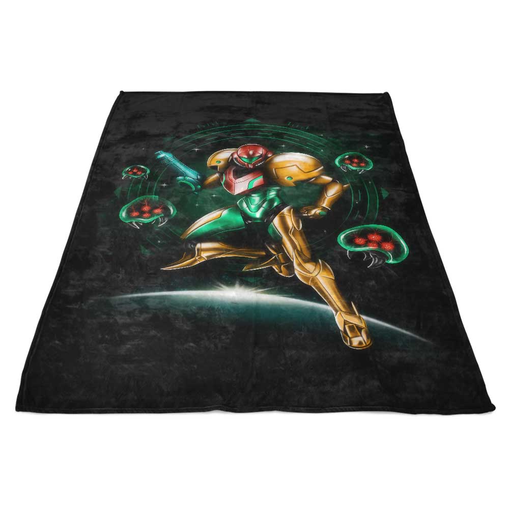 Cosmic Hunting - Soft Fleece Blanket for Cozy Moments