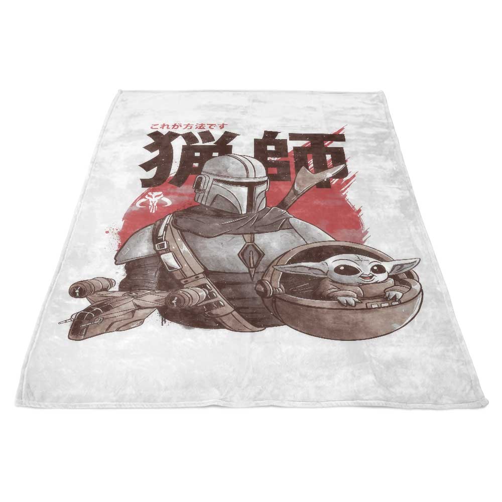 Two - Member Clan Themed Polyester Fleece Blanket