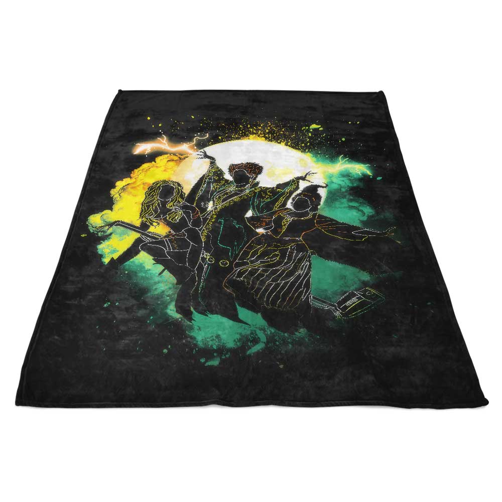 Soul of Salem Cozy Fleece Blanket for Ultimate Comfort