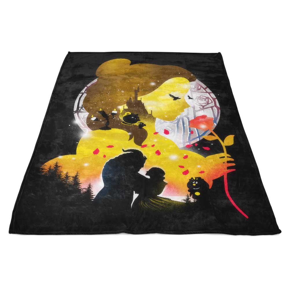 Cozy Fleece Blanket with Village Princess Silhouette Design