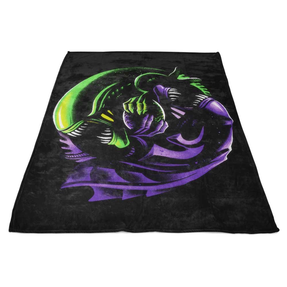Ultra-Soft 'The Tao of Xenos' Fleece Blanket from Alemaglia