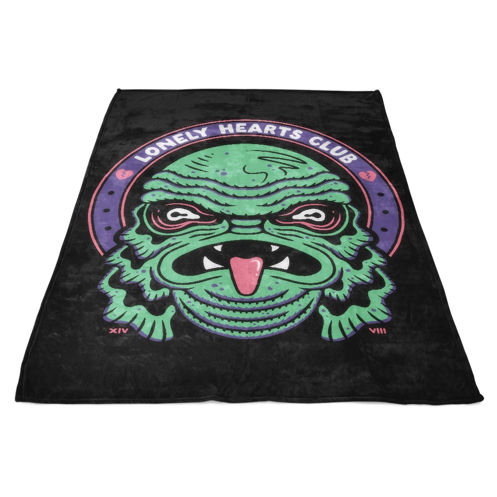 14Eight's Comfortable 'So Lonely' Fleece Blanket for Cozy Moments