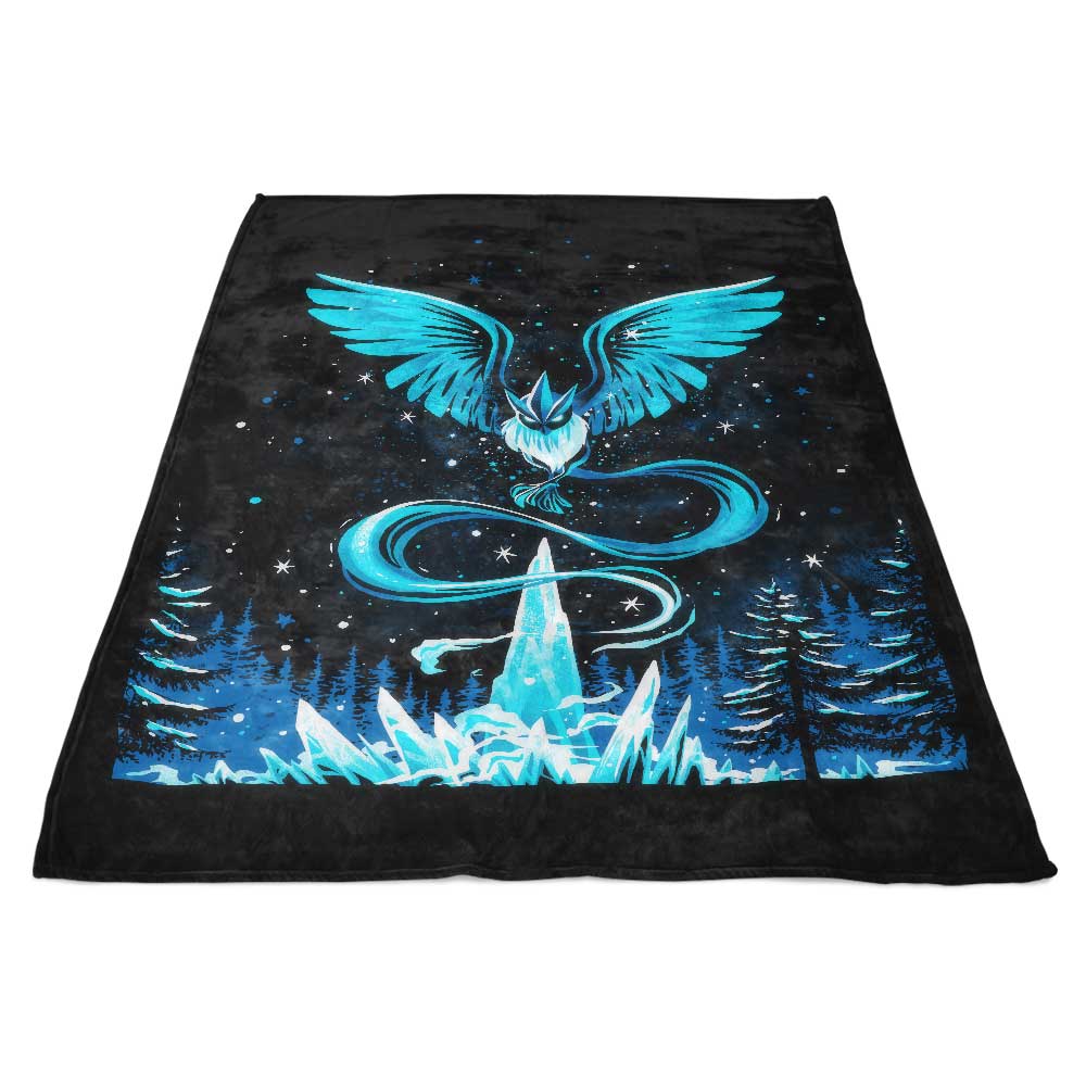 Alemaglia's Cozy Snowstorm-Inspired Fleece Blanket