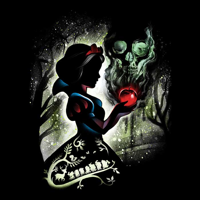 Alemaglia's Ultra-Soft Poison Apple Print Fleece Blanket