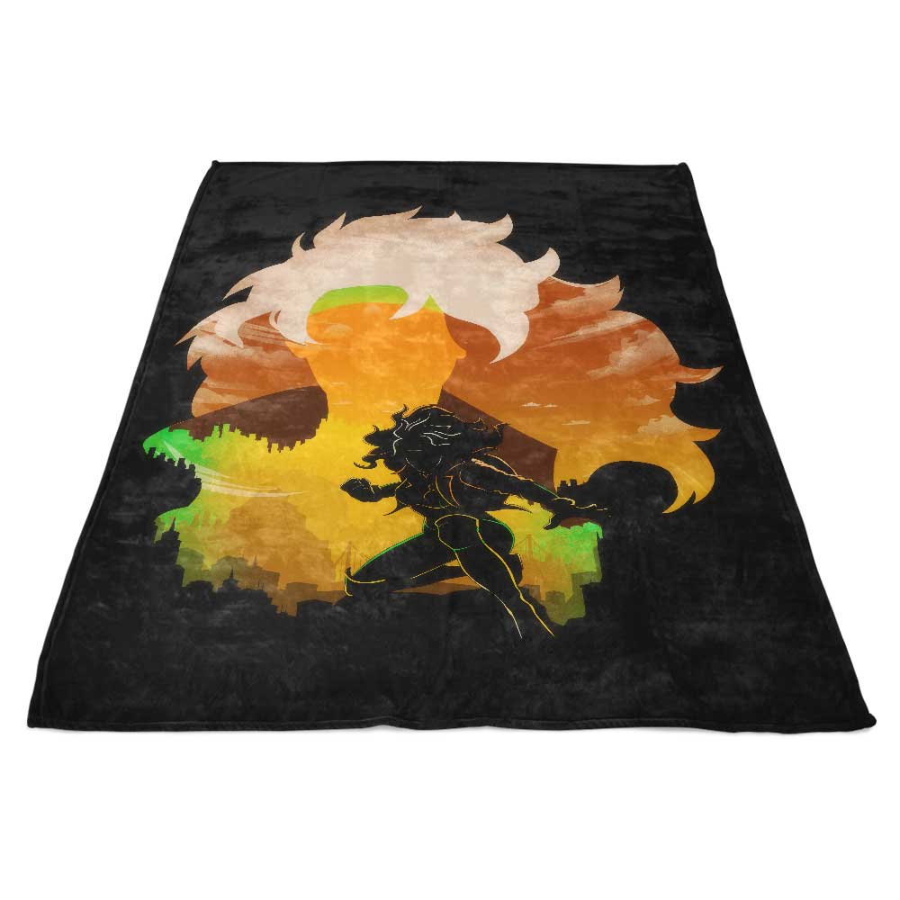 Exquisite Raven Landscape Design - Premium Fleece Blanket for Cozy Moments