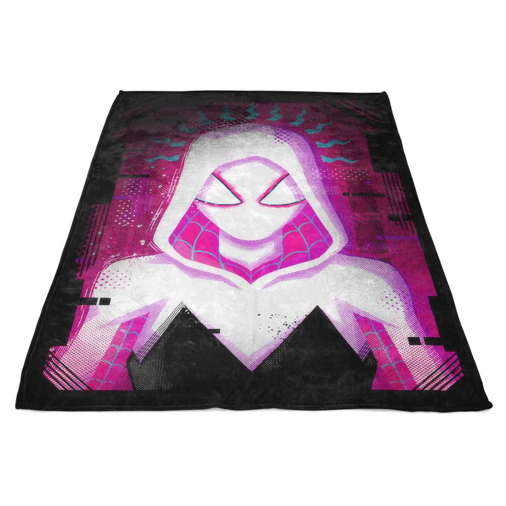 Ultra-Soft Glitched Gwen Fleece Blanket for Cosy Comfort