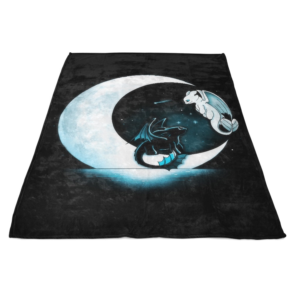 Vallina84's Dragon Moons Decorative Fleece Blanket for Cozy Living