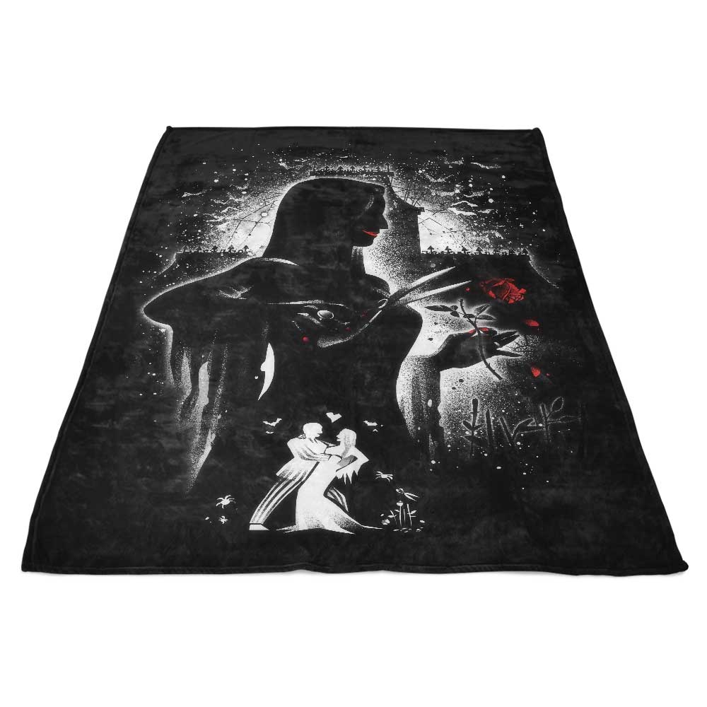 Alemaglia's The Dark Lady Fleece Blanket - Soft and Plush Cosy Blanket