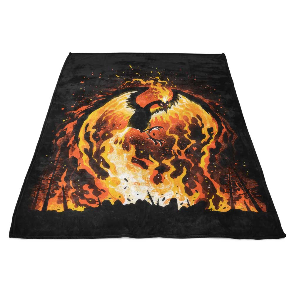 Alemaglia's Fire Bird-themed Fleece Blanket for Comfort